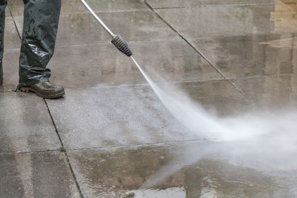 Cost of Concrete Power Washing in Broken Arrow