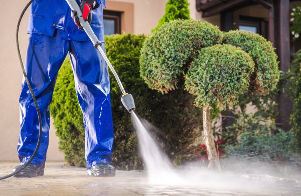 Cost of Driveway Cleaning in Broken Arrow