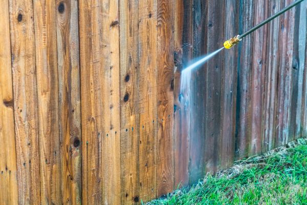 Cost of Fence Washing in Broken Arrow