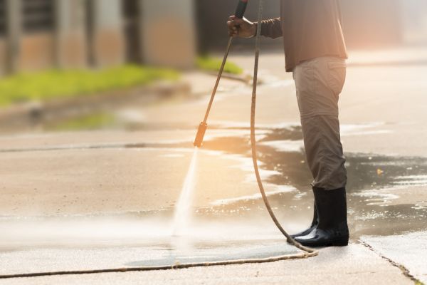 Cost of Residential Concrete Cleaning in Broken Arrow