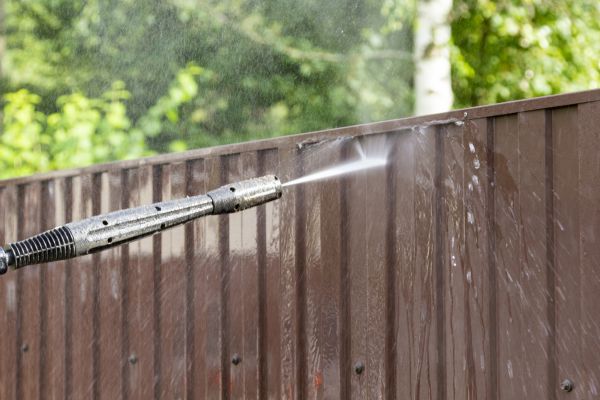 Cost of Vinyl Fence Cleaning in Broken Arrow
