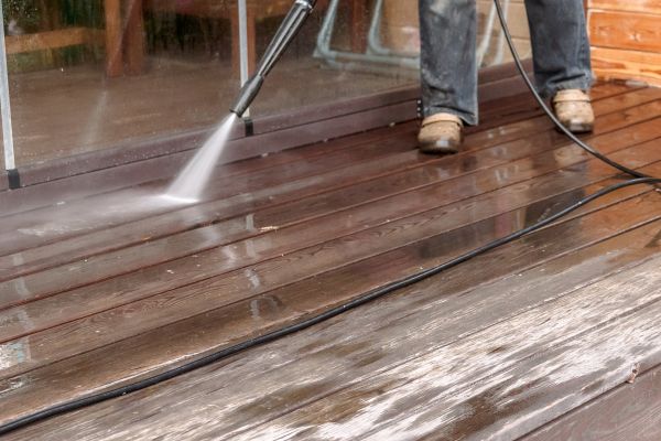 Cost of Pool Deck Power Washing in Broken Arrow