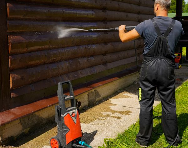 Cost of Log Home Pressure Washing in Broken Arrow
