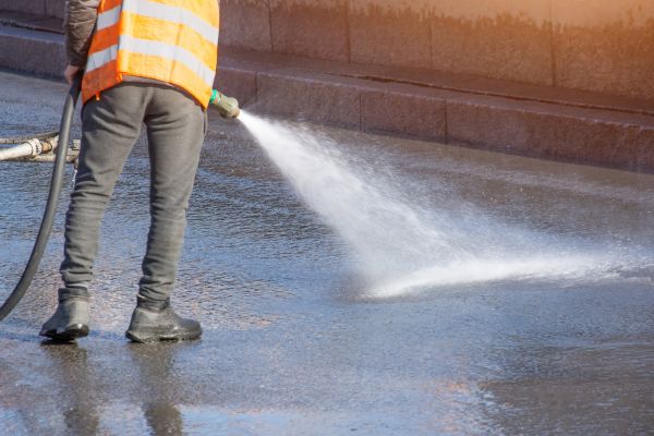 Cost of Asphalt Pressure Washing in Broken Arrow