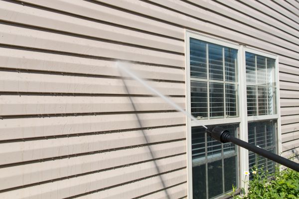 Siding Surface Washing
